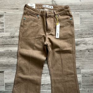 WRANGLER X YELLOW ROSE BY KENDRA SCOTT HIGH RISE TROUSER IN MOCHA New with Tags